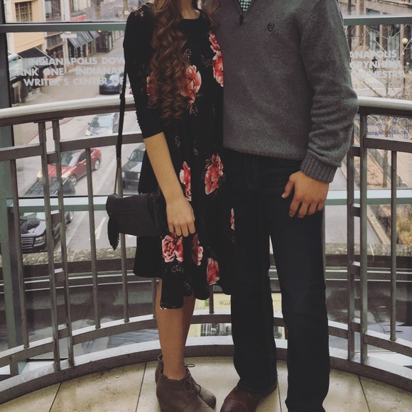 Floral midi dress SOLD - Picture 1 of 1